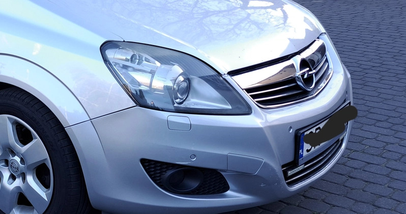 Opel Zafira cena 10000 przebieg: 254000, rok produkcji 2009 z Rybnik małe 277